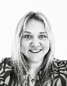 Dr.  Denayer Alexandra